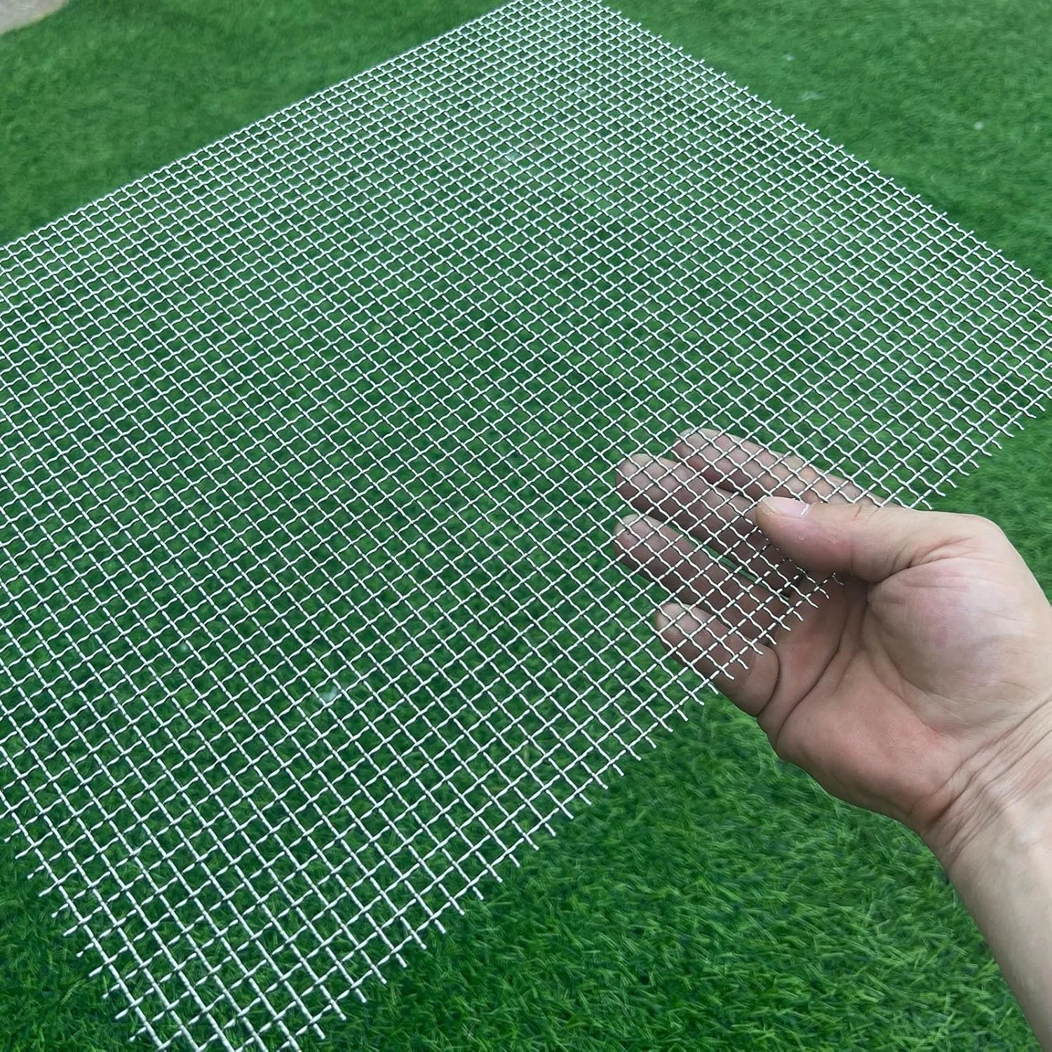 304 Stainless Steel Wire Mesh 16"x12" Snake Woven Mesh 1/5"Holes(About 5mm) 21 Gauge Vent Screen Mesh Bug Screen Stainless Steel Mesh Screen Metal Grate Window Screen Pet Screen Grill Mesh