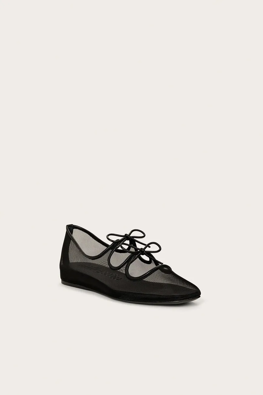 CORINNE FLAT