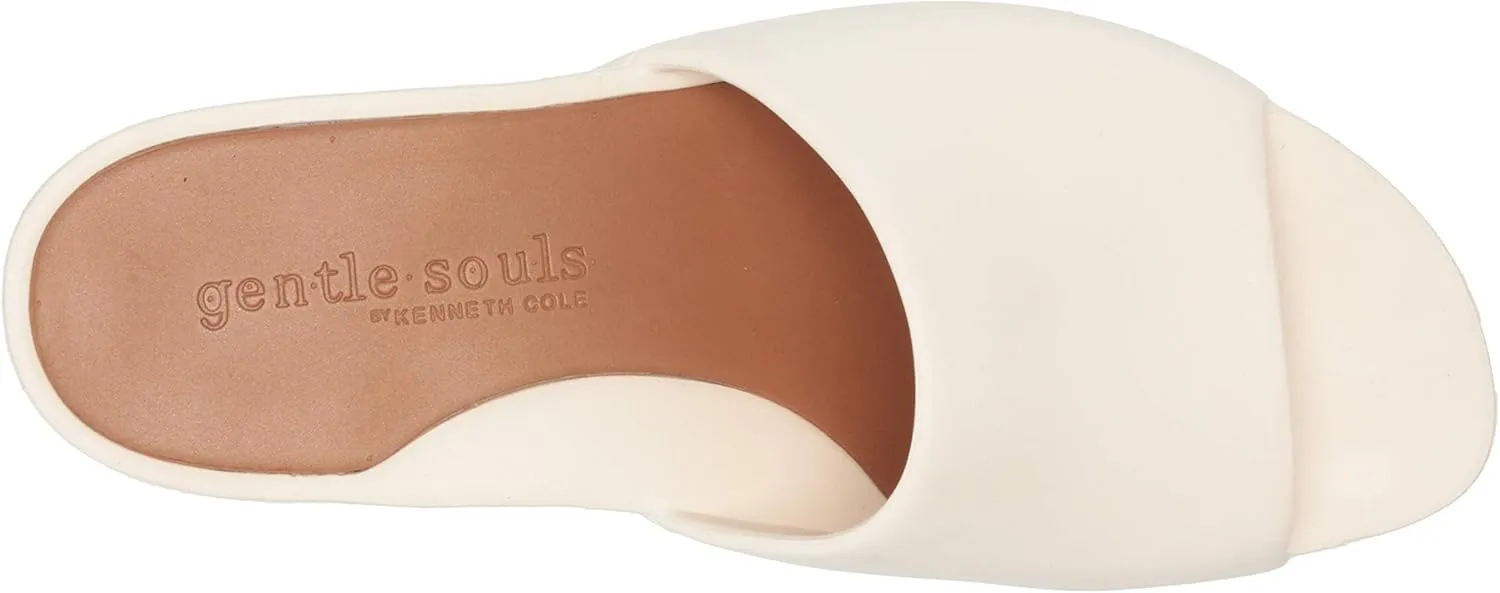 Gentle Souls by Kenneth Cole Women's Gisele Eva Wedge Sandal Heeled
