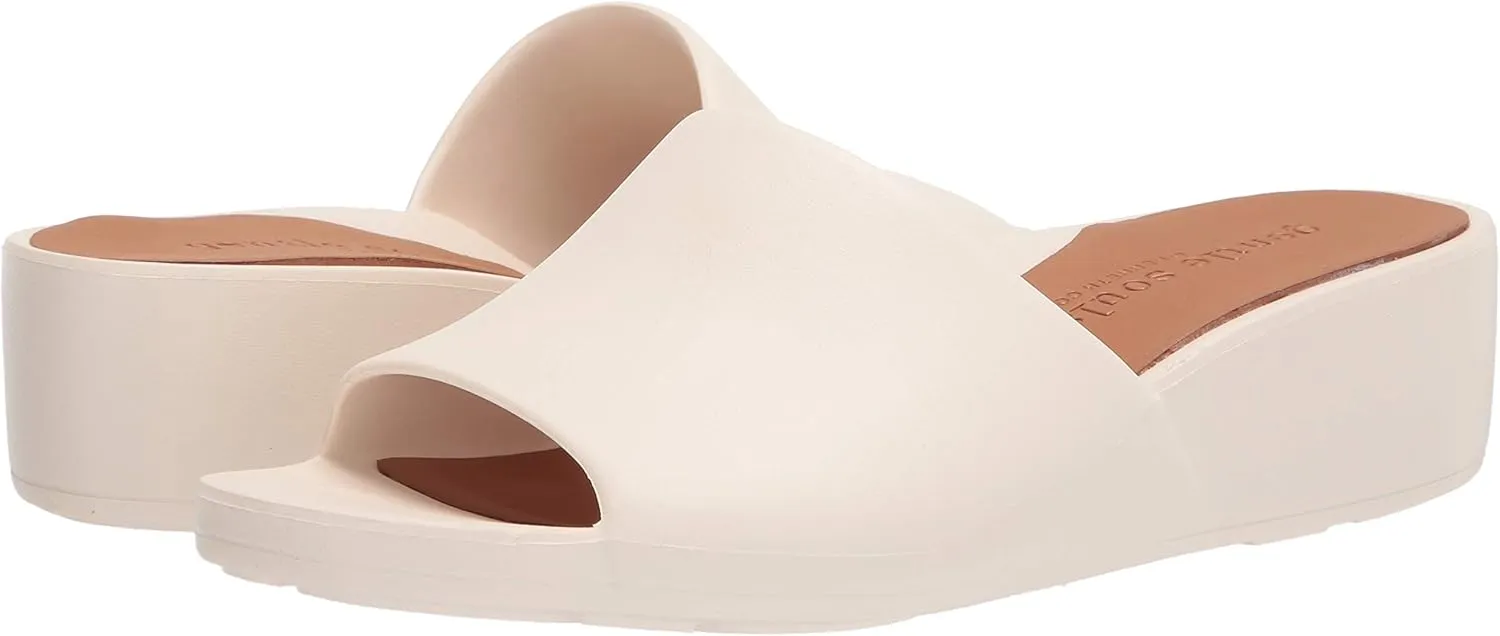 Gentle Souls by Kenneth Cole Women's Gisele Eva Wedge Sandal Heeled