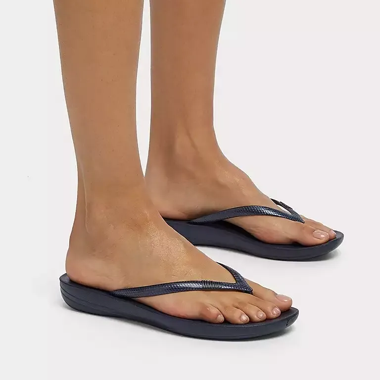 iQUSHION Ergonomic Flip-Flop