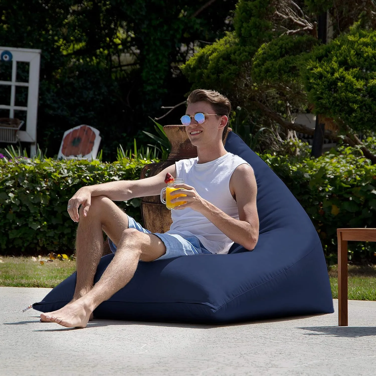 Jaxx Twist Outdoor bean bag chair, Navy