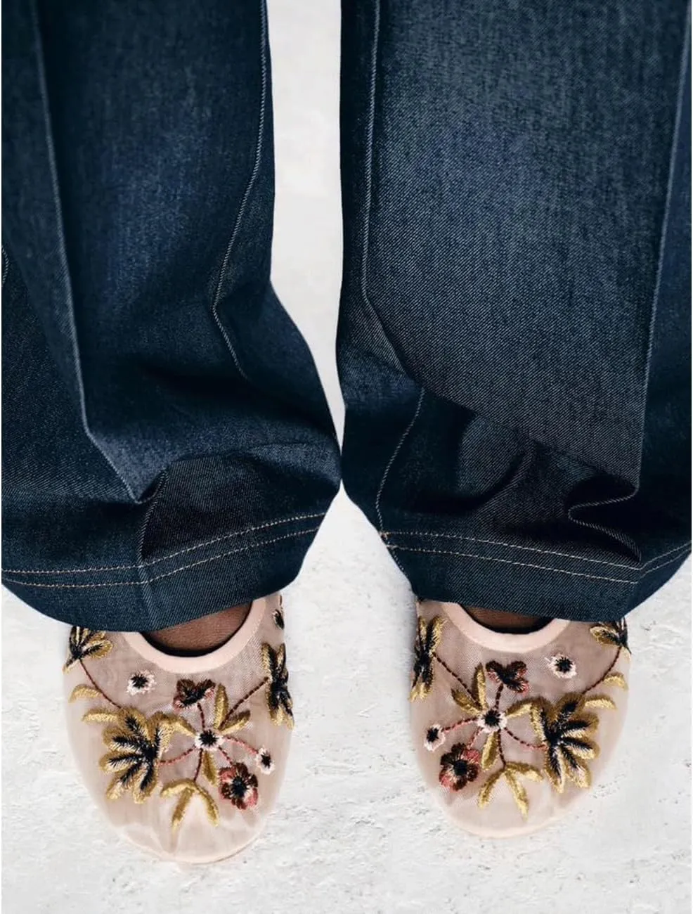 Mesh Ballet Flats for Women Embroidered Floral Round Toe Mary Jane