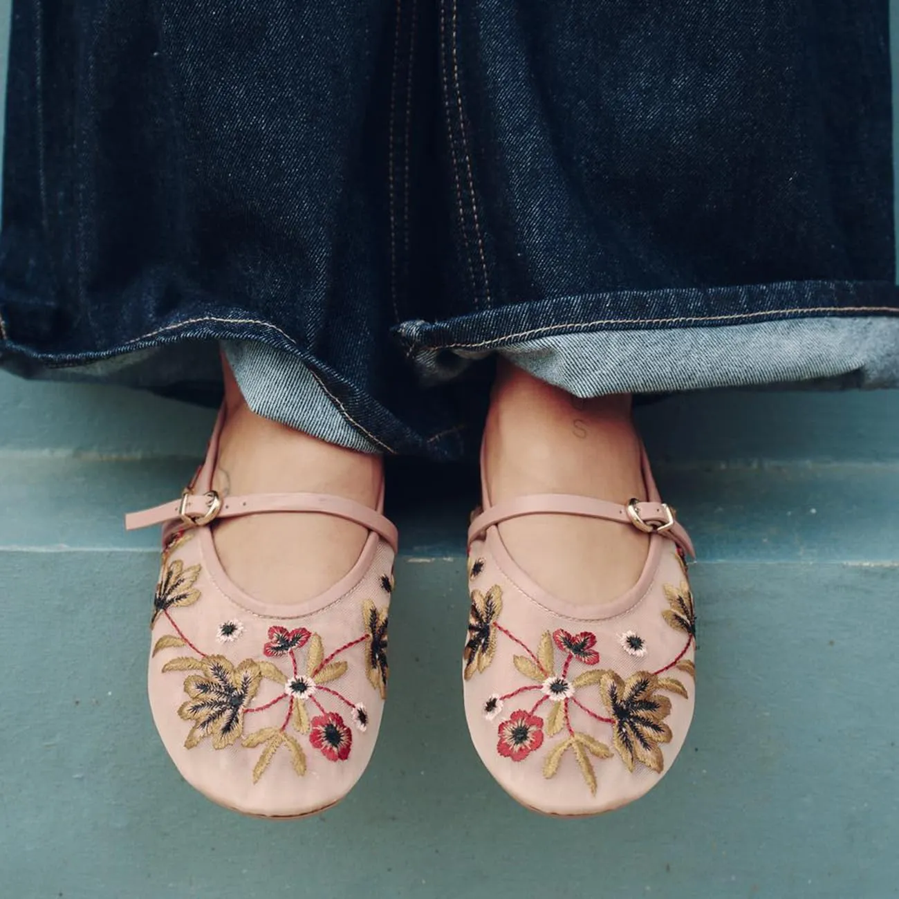 Mesh Ballet Flats for Women Embroidered Floral Round Toe Mary Jane