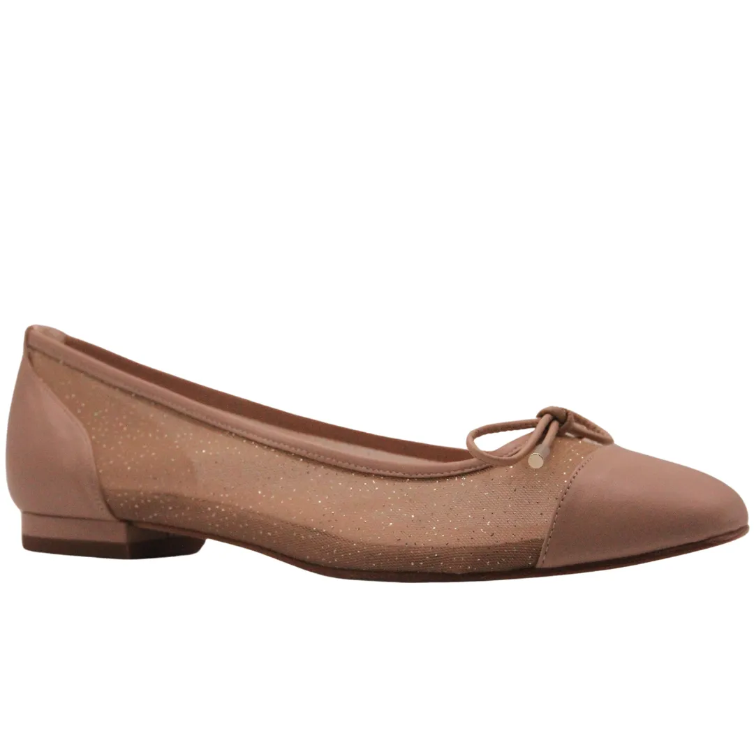 Myth - Beige Leather