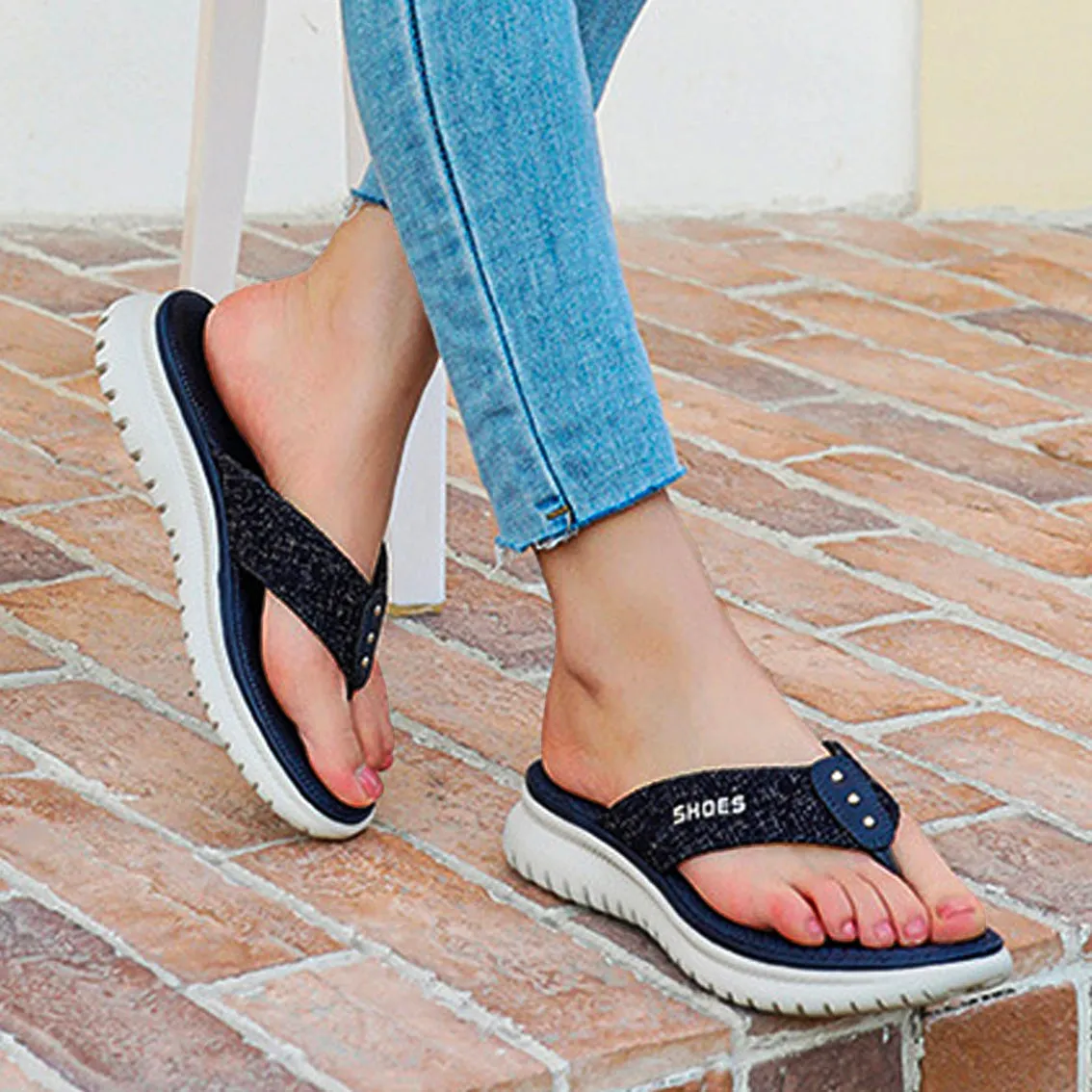 Nanccy Women Flip Flop Slides Comfortable T- Strap Slippers