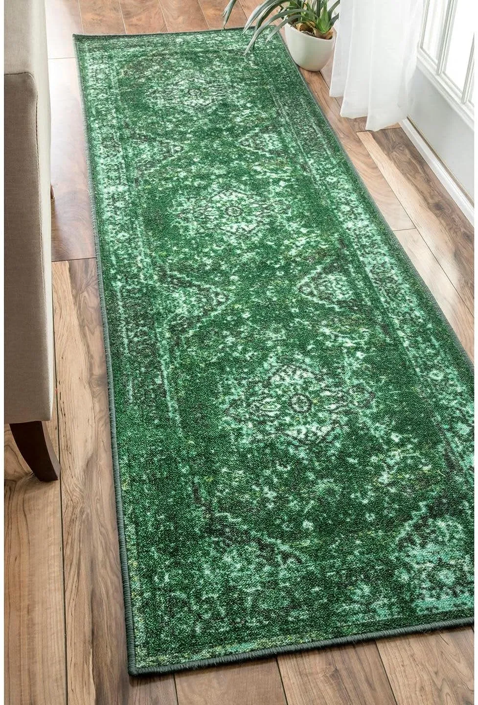 nuLOOM Vintage Persian Area Rug, 4' x 6', Reiko Green