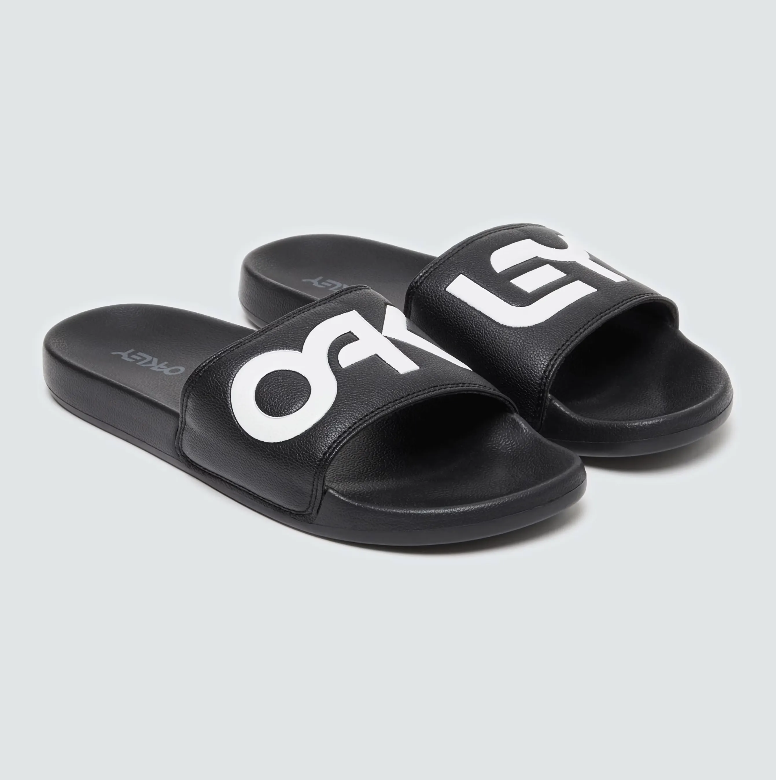 Oakley B1B Slide 2.0