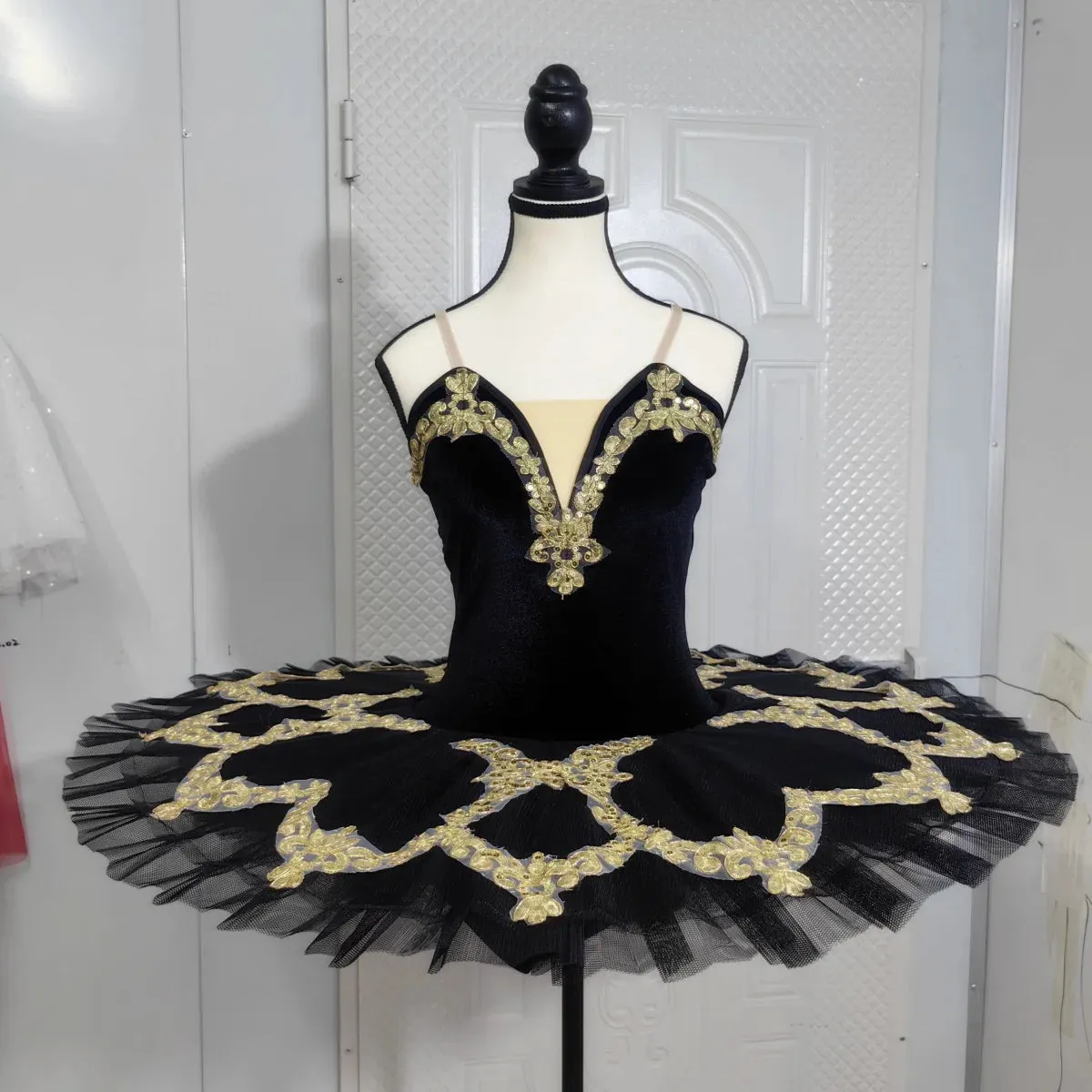 Red Ballet Tutu Skirt Velvet Top Professional Dance Costume White Swan Lake Performance Outfit