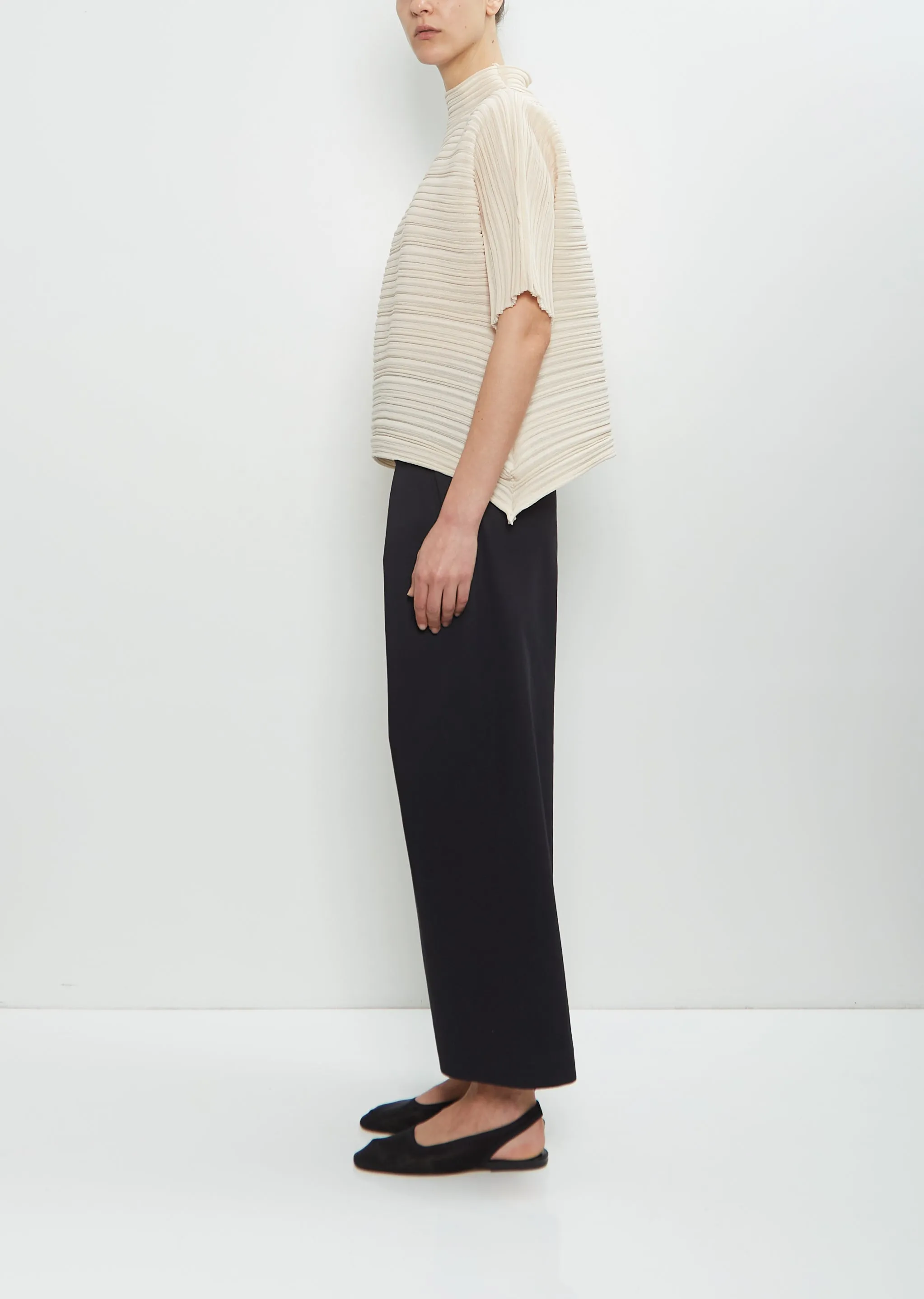 Sheer Bounce Knit Shirt