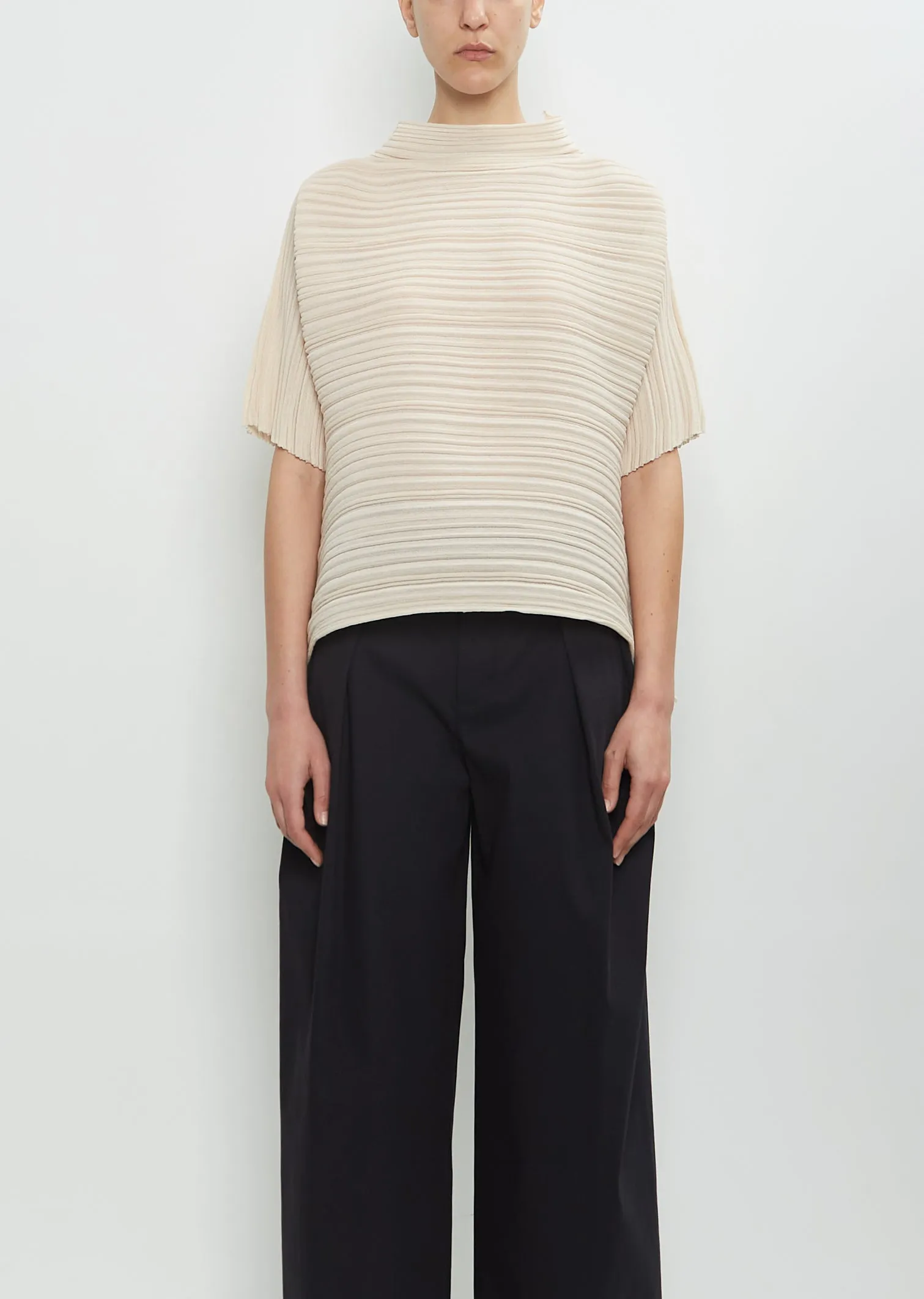 Sheer Bounce Knit Shirt