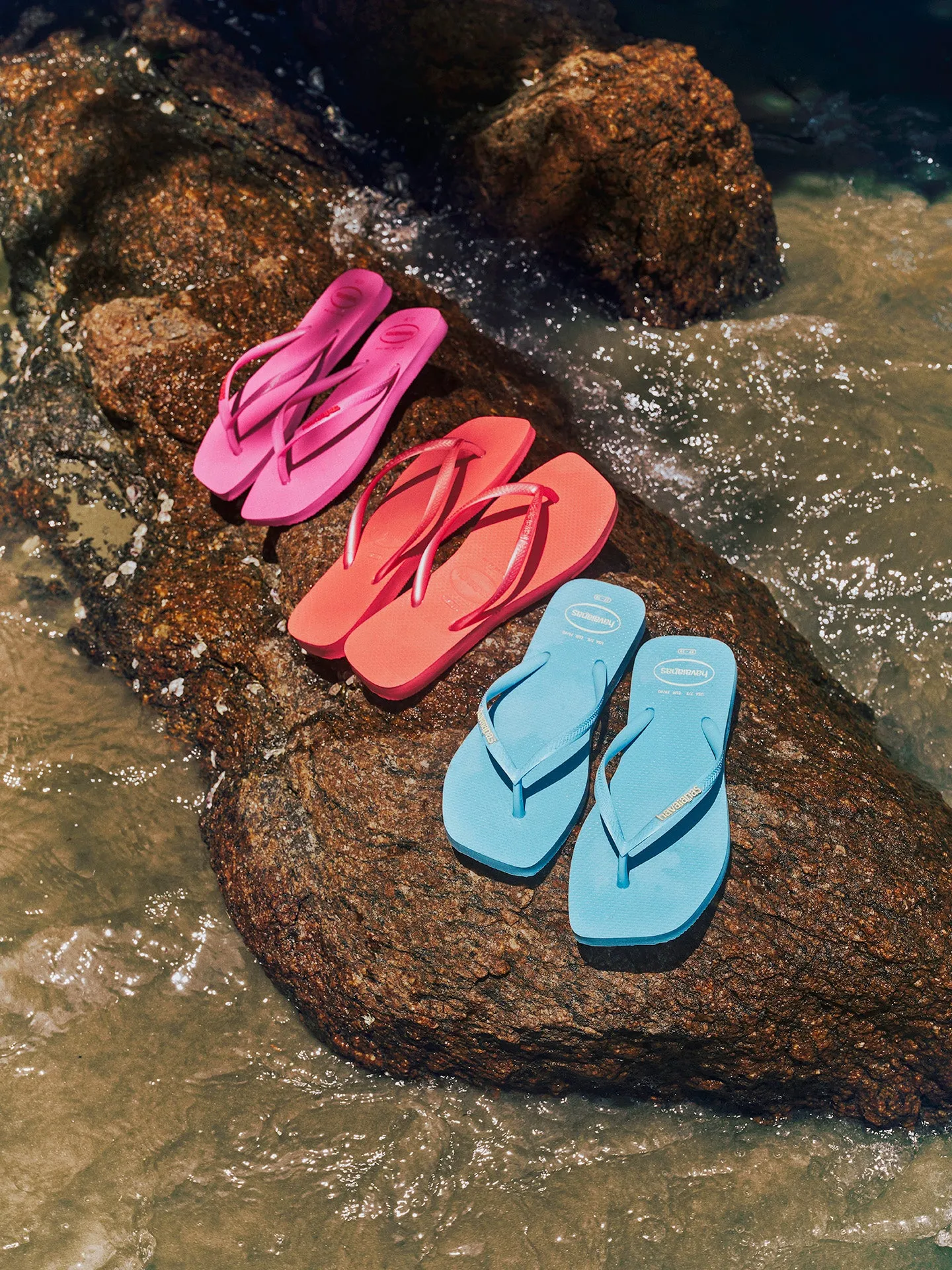 Slim square logo pop up flip-flops, pink clay