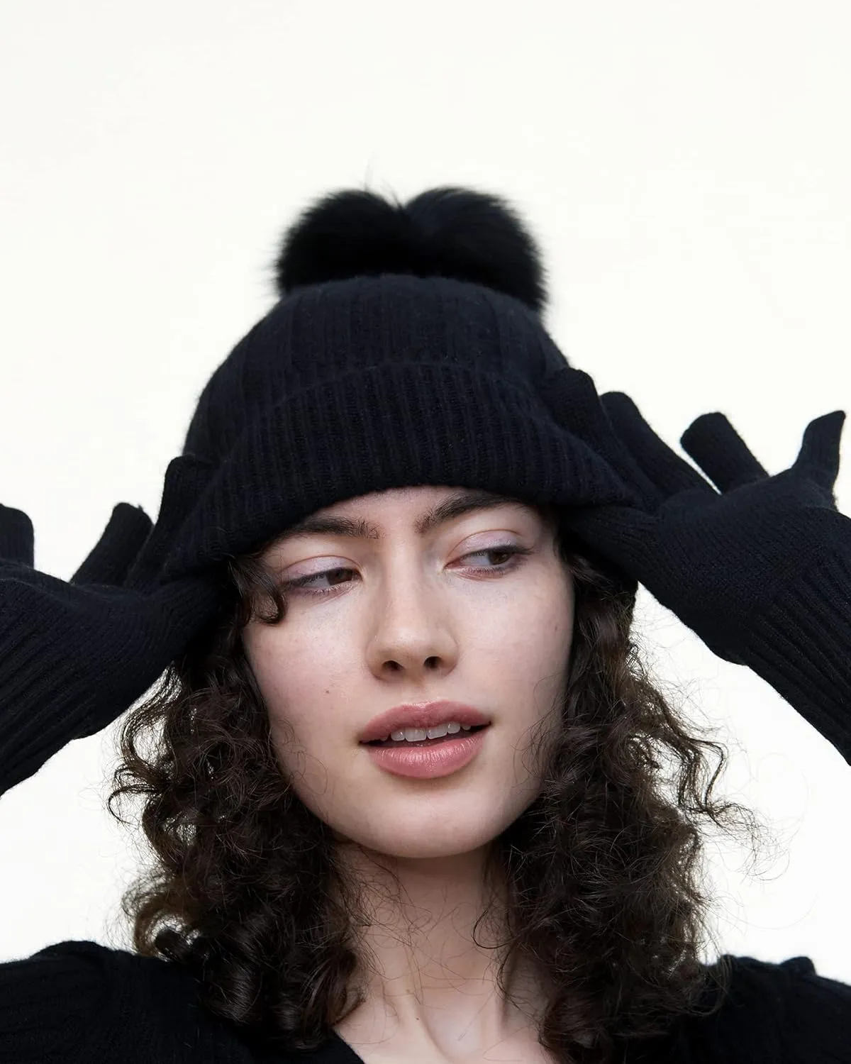 State Cashmere Classic Jersey Knit Gloves 100% Pure Cashmere Ribbed Cuffs