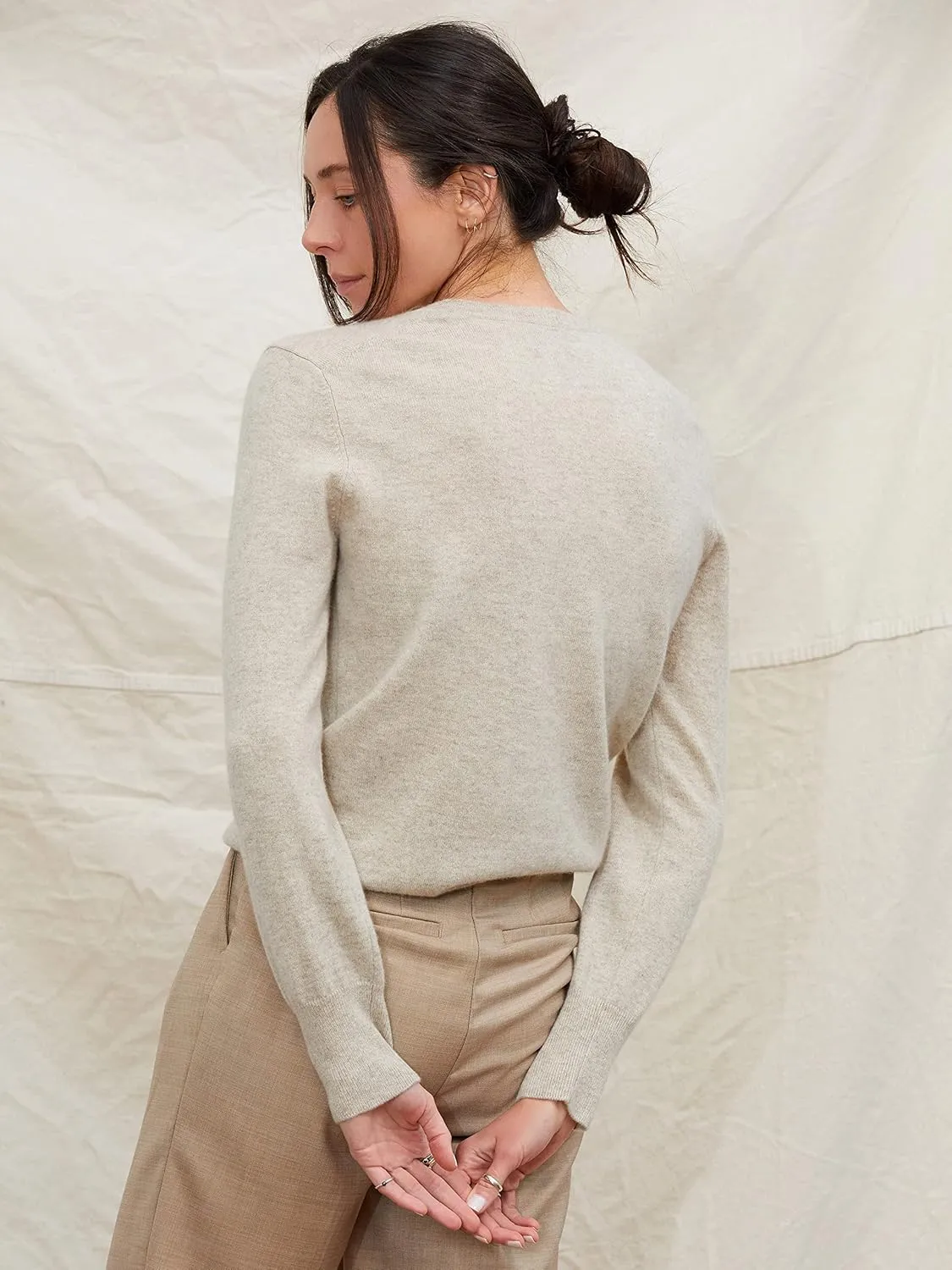 State Cashmere Women’s Essential V-Neck Sweater 100% Pure Cashmere Classic Long Sleeve Pullover