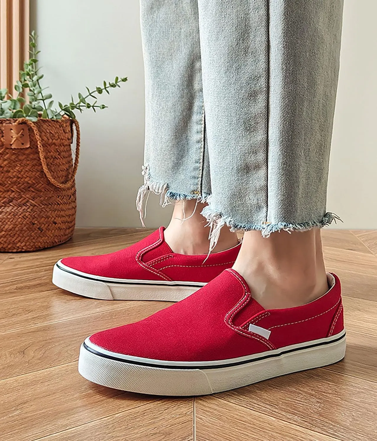 Women's Canvas Mesh Thick Bottom Shoes Cloud Slip Shoes One Stirrup Casual Shoes Board Shoes Running Shoes Foam Flat Shoes Biscuit Shoes